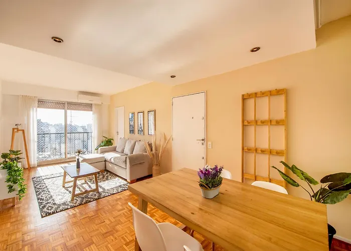 Fliphaus Billinghurst 2300 - 2 Bd Palermo